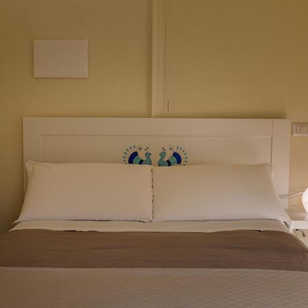 Onlyrooms IV - Sea View & Free Parking Cagliari Buitenkant foto