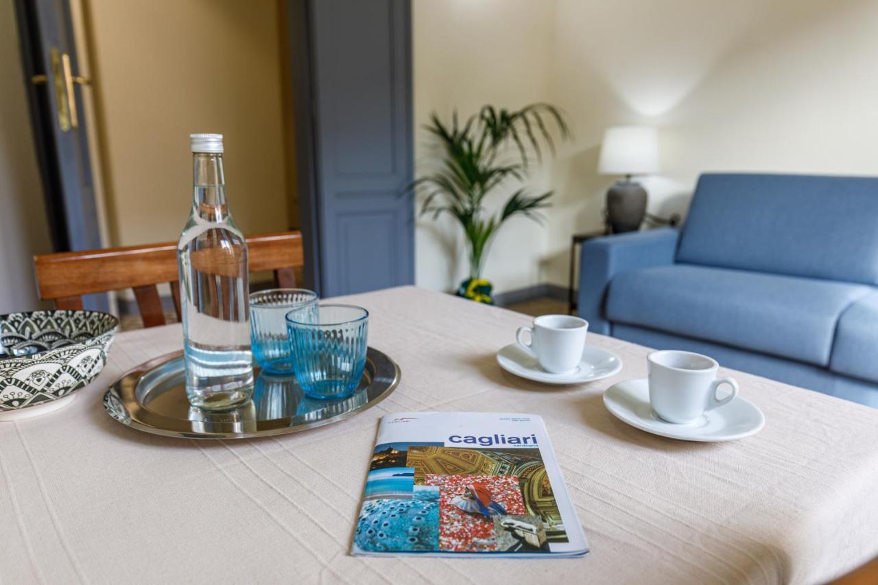 Onlyrooms IV - Sea View & Free Parking Cagliari Buitenkant foto