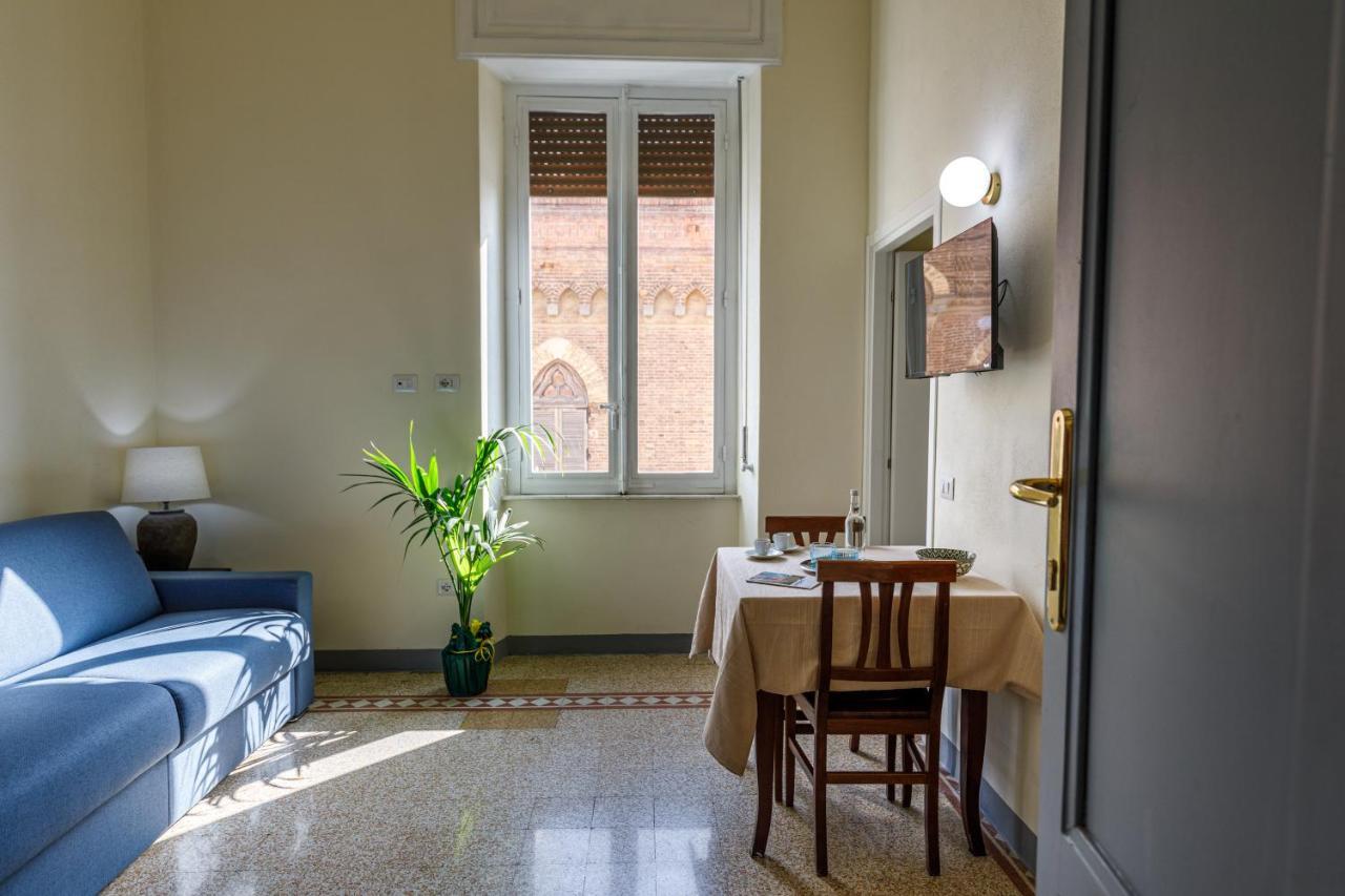 Onlyrooms IV - Sea View & Free Parking Cagliari Buitenkant foto