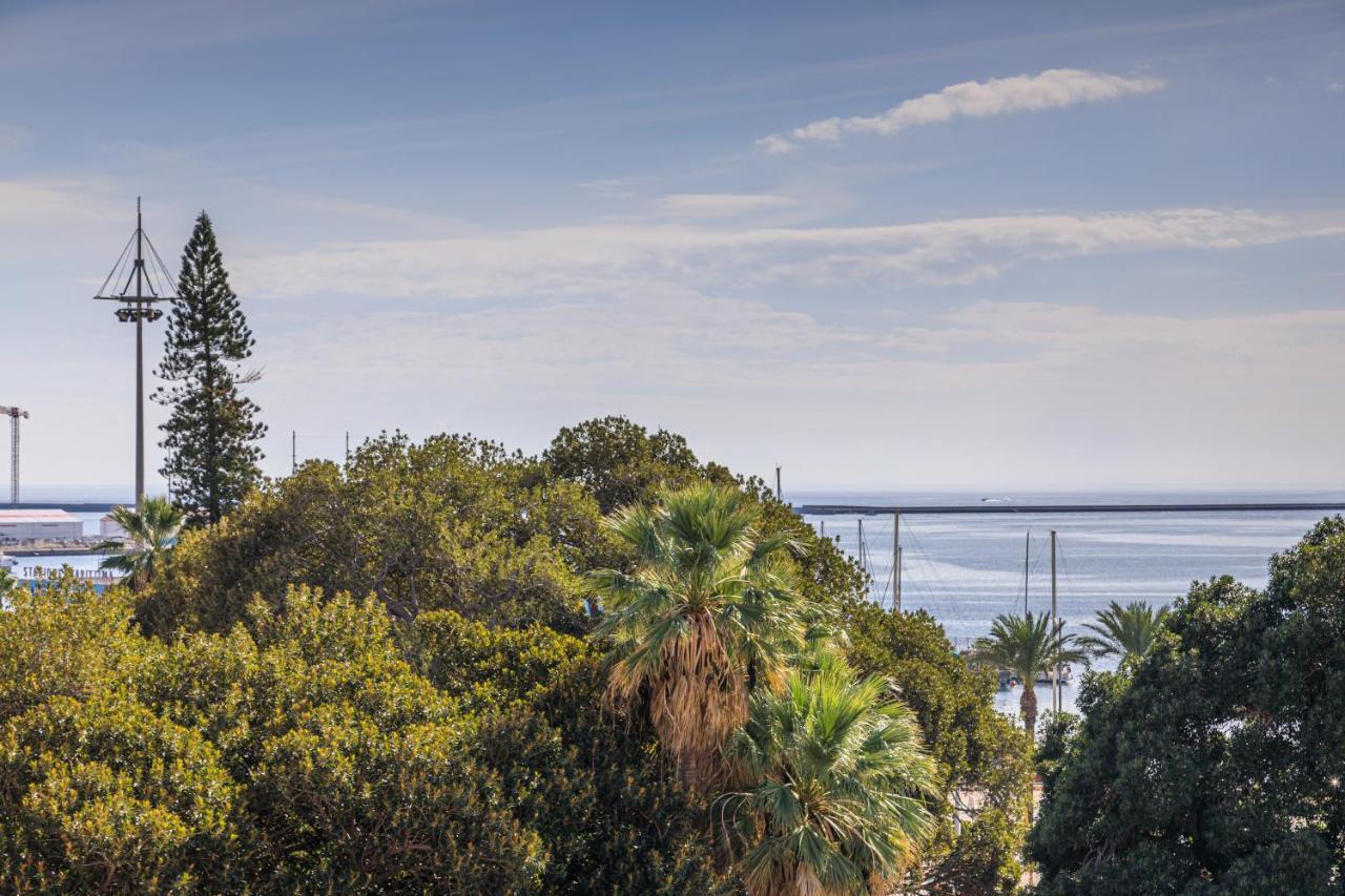 Onlyrooms IV - Sea View & Free Parking Cagliari Buitenkant foto